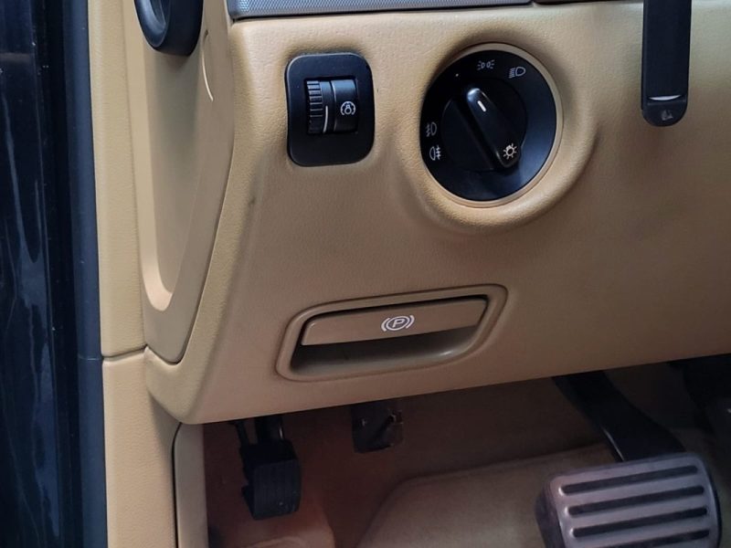 PORSCHE CAYENNE S 4.8 V8 385cv Boîte Auto Tiptronic / FAIBLE KILOMETRAGE