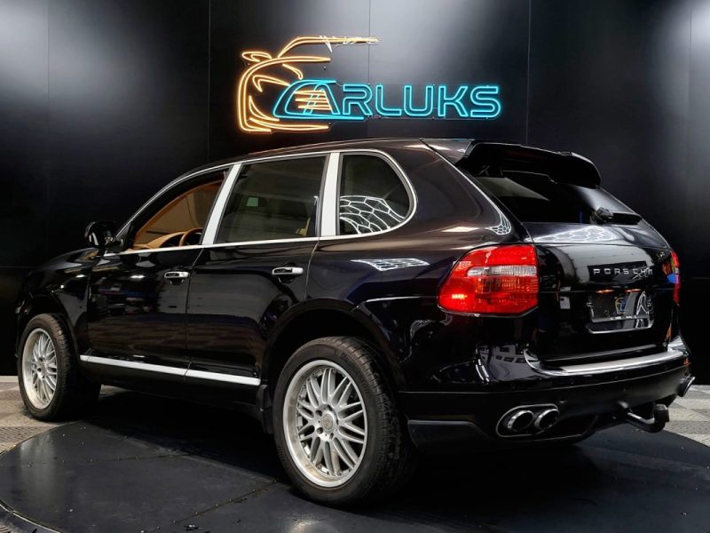 PORSCHE CAYENNE S 4.8 V8 385cv Boîte Auto Tiptronic / FAIBLE KILOMETRAGE