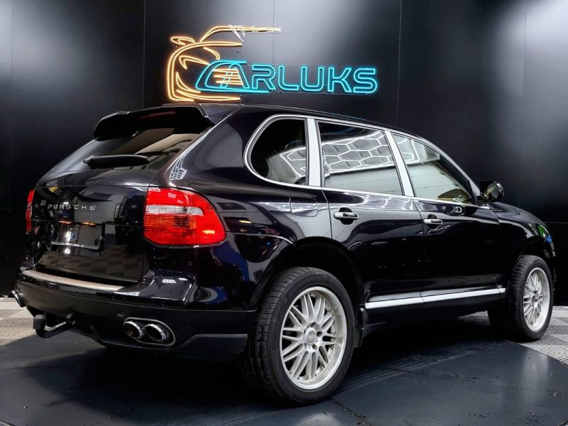 PORSCHE CAYENNE S 4.8 V8 385cv Boîte Auto Tiptronic / FAIBLE KILOMETRAGE
