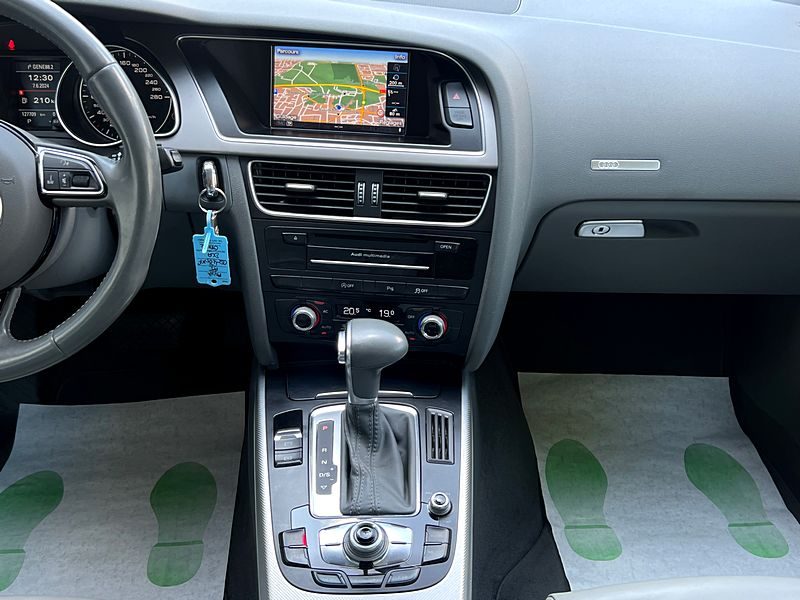 AUDI A5 PHASE 2 SPORTBACK 1.8 TFSI 170 LUXE / TOIT OUVRANT BOITE AUTO CUIR 5 PLACES - GARANTIE 1 AN