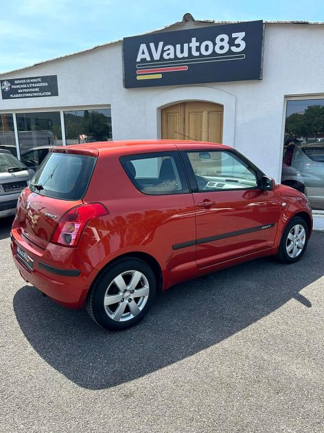 SUZUKI SWIFT 2010 1.3vvt 92cv Moteur à chaine