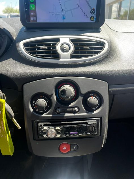 RENAULT CLIO YAHOO! 2011 1.2 LEV 75CV / Distribution OK / Révisée 