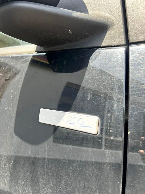 PEUGEOT 107 2010 1.0 VVTI 68cv Premiere main 