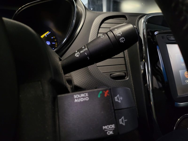 RENAULT CAPTUR 0.9 TCe 90cv INTENS / SUIVI COMPLET RENAULT / 1ERE MAIN / RADAR DE RECUL / KEY LESS 