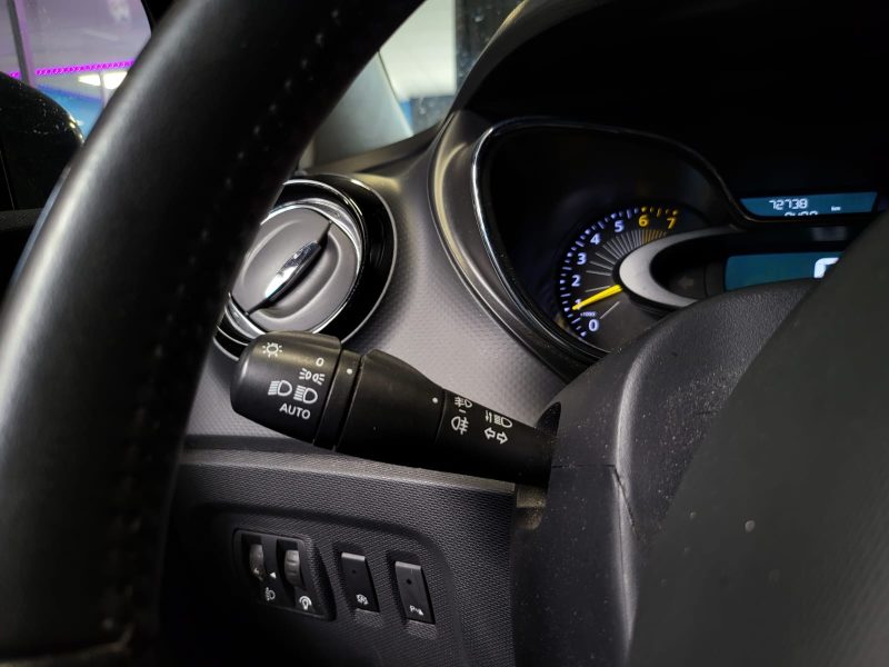 RENAULT CAPTUR 0.9 TCe 90cv INTENS / SUIVI COMPLET RENAULT / 1ERE MAIN / RADAR DE RECUL / KEY LESS 