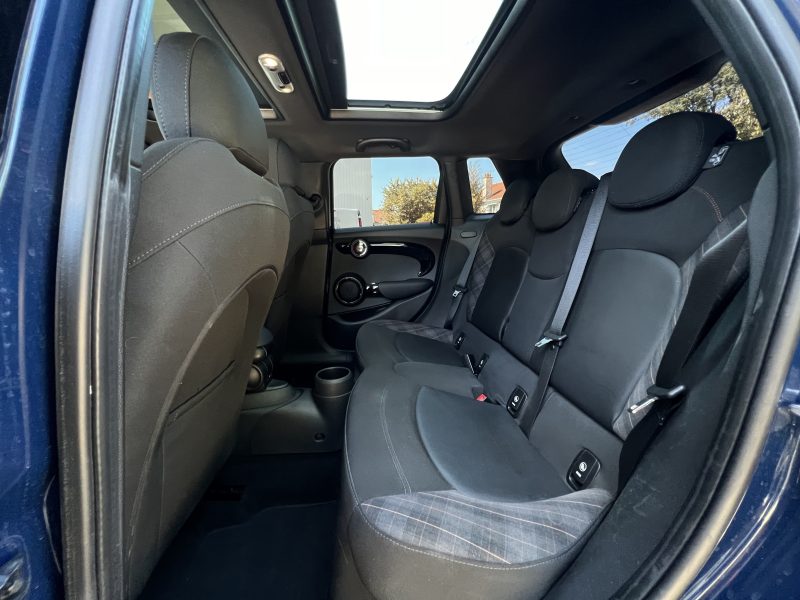MINI MINI III COOPER S F55 EDITION SEVEN 2.0 192 BOITE AUTO TOIT OUVRANT GPS 5 Portes GARANTIE 1 AN