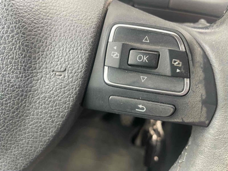 VOLKSWAGEN TOURAN 1.6 TDI 105 7 PLACES 2012 GARANTIE 12 MOIS