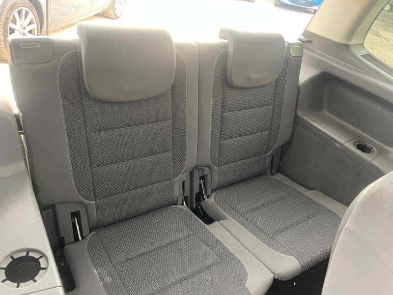 VOLKSWAGEN TOURAN 1.6 TDI 105 7 PLACES 2012 GARANTIE 12 MOIS