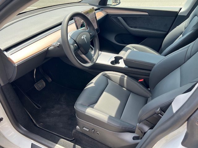 Tesla Model Y ELECTRIC 300 60KWH STANDARD-RANGE BVA