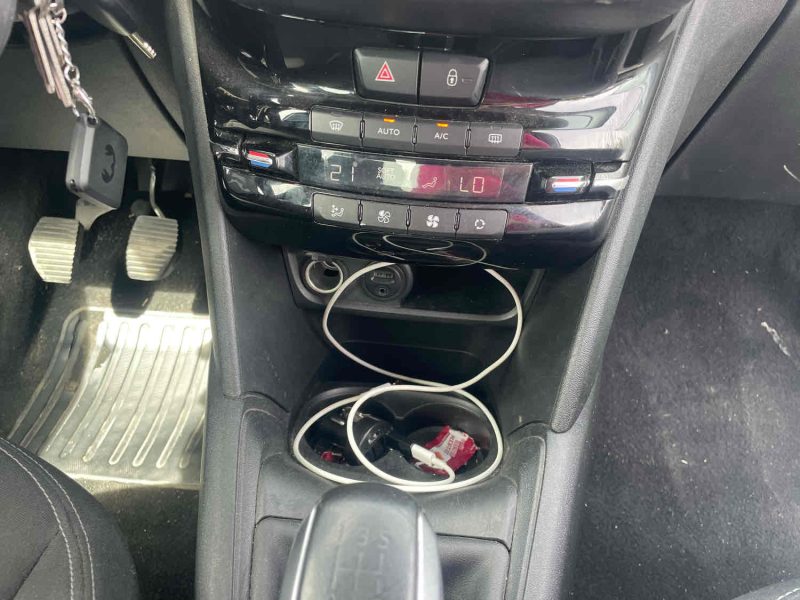 PEUGEOT 208 2016 GARANTIE 12 MOIS