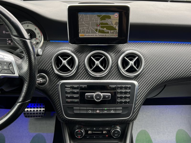 MERCEDES CLASSE A III 200 FASCINATION / AMG 1.8 136 Cv BOITE AUTO TOIT OUVRANT LEDS - GARANTIE 1 AN