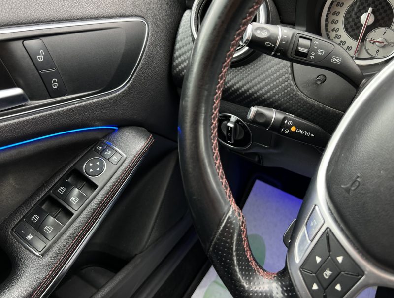 MERCEDES CLASSE A III 200 FASCINATION / AMG 1.8 136 Cv BOITE AUTO TOIT OUVRANT LEDS - GARANTIE 1 AN