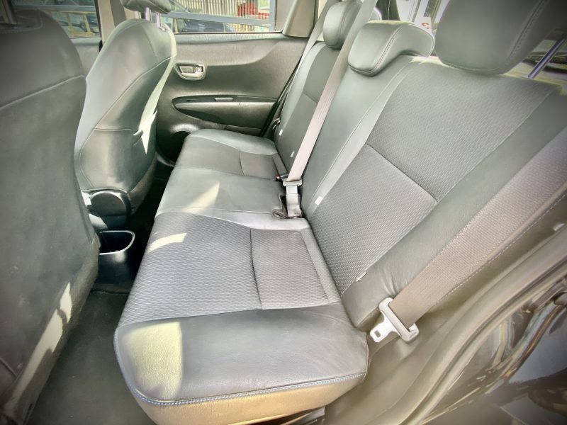 TOYOTA YARIS III HSD STYLE TOIT PANORAMIQUE 07/2014