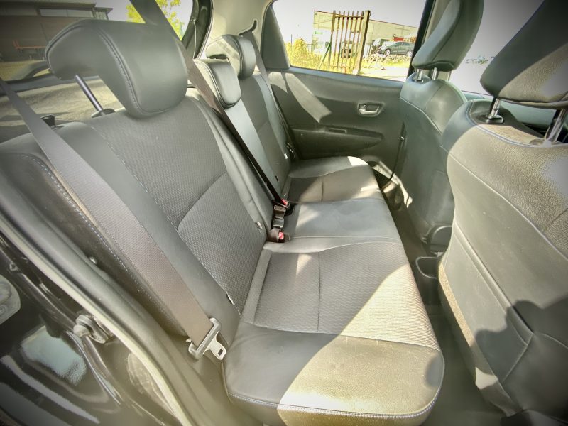 TOYOTA YARIS III HSD STYLE TOIT PANORAMIQUE 07/2014