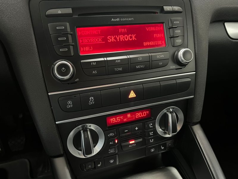 AUDI A3 2.0 TDI 140CH DPF S-LINE