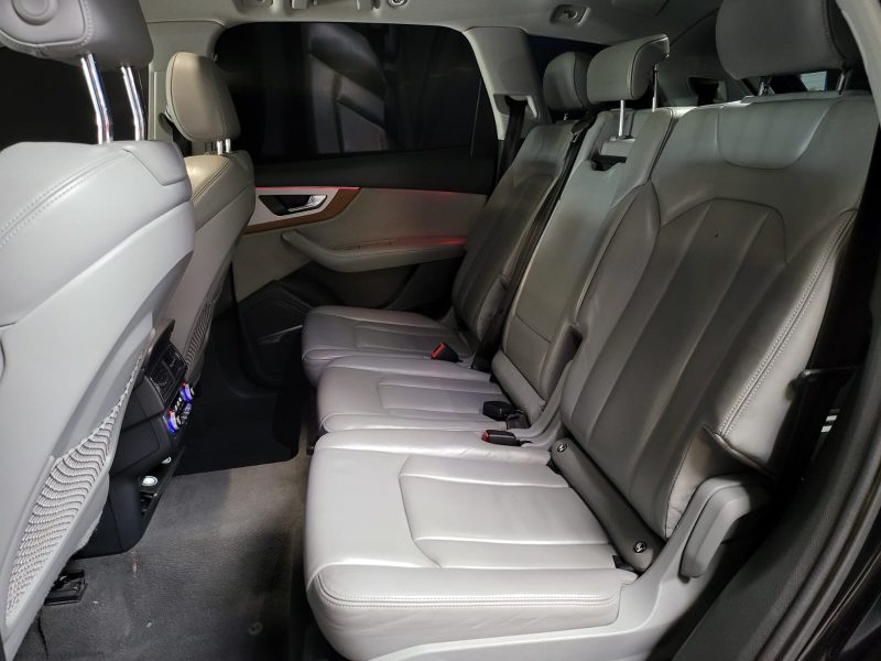 AUDI Q7 II QUATTRO 3.0 V6 272cv AVUS TO / ANGLE M / BOSE / ACC / 7 PLACES / 360° / SUIVI AUDI