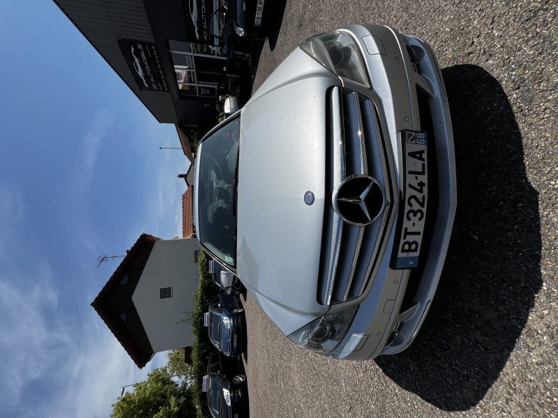 MERCEDES Classe C320 AVANTGARDE 4- MATIC 