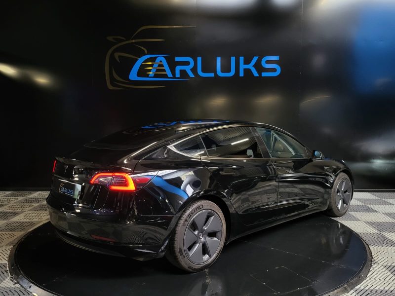 TESLA Model 3 STANDARD RANGE PLUS RWD /VOLANT CHAUFFANT+1ER MAIN+VITRE TEINTE/