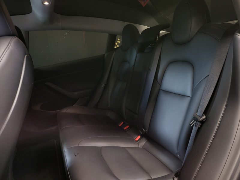 TESLA Model 3 STANDARD RANGE PLUS RWD /VOLANT CHAUFFANT+1ER MAIN+VITRE TEINTE/