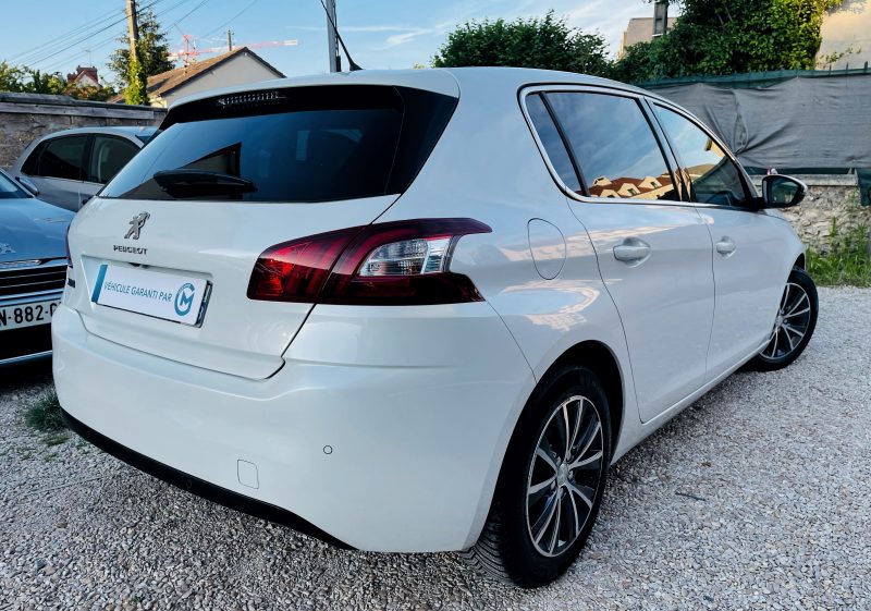 PEUGEOT 308 2016