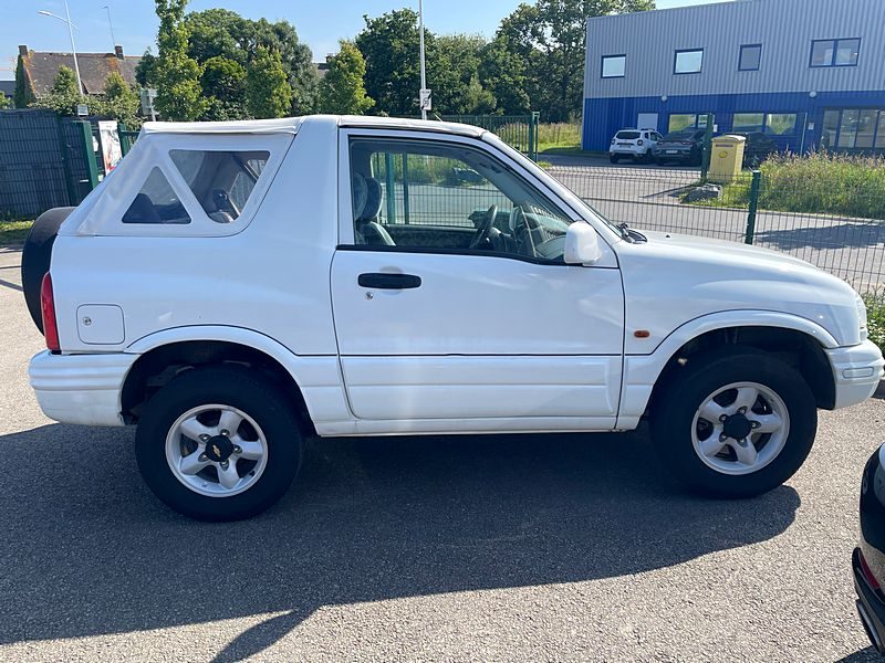 SUZUKI GRAND VITARA CABRIOLET 2001