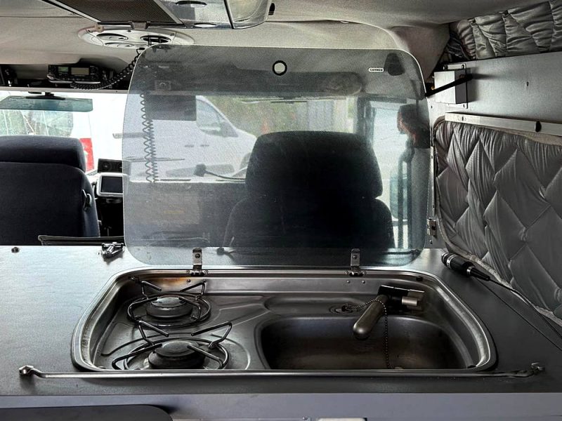 LAND ROVER DEFENDER 2003