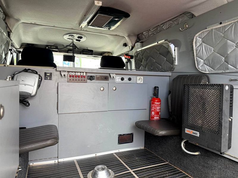 LAND ROVER DEFENDER 2003