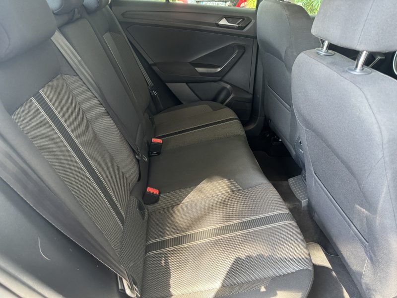 VOLKSWAGEN T-ROC 1.0 TSI 115 Lounge Business