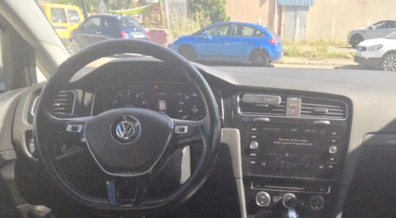 VOLKSWAGEN GOLF VII 2019