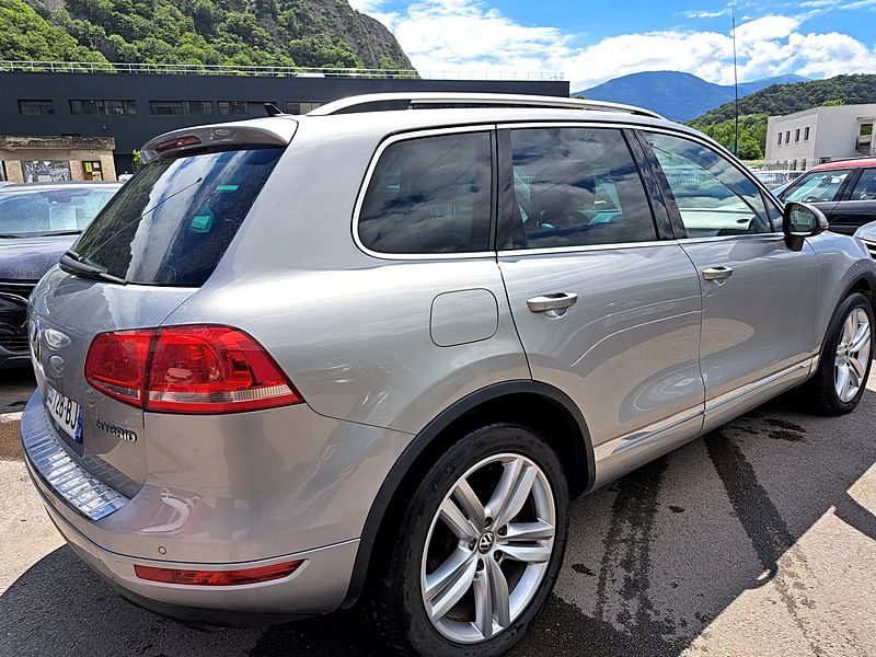VOLKSWAGEN TOUAREG 2010