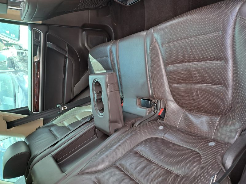 VOLKSWAGEN TOUAREG 2010