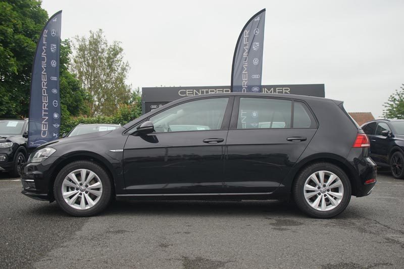 VOLKSWAGEN GOLF 2019