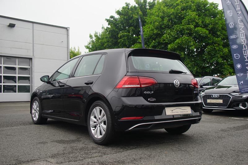 VOLKSWAGEN GOLF 2019