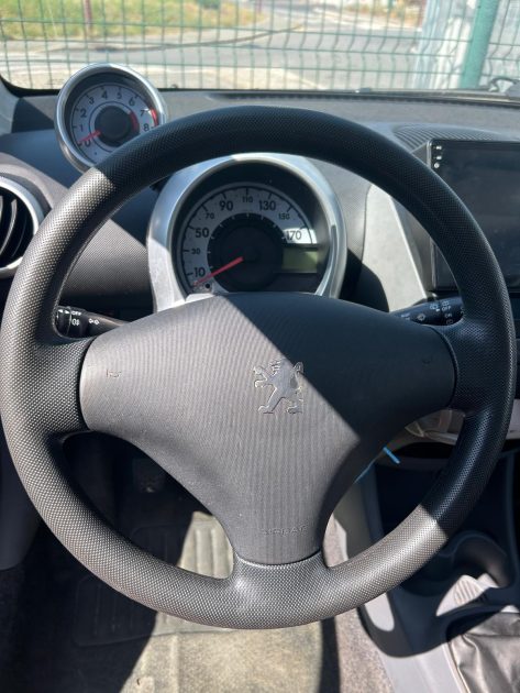 PEUGEOT 107 2008 1.0 VVti 68cv Moteur à chaine 