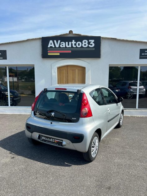 PEUGEOT 107 2008 1.0 VVti 68cv Moteur à chaine 