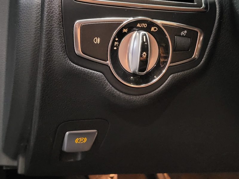 MERCEDES-BENZ CLASSE C 220 BlueTec 170cv Executive BVM6