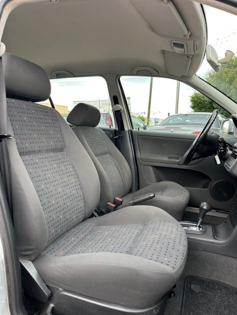 VOLKSWAGEN POLO 2000