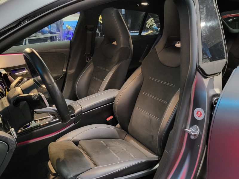 250e WHITE ART EDITION FULL OPTION