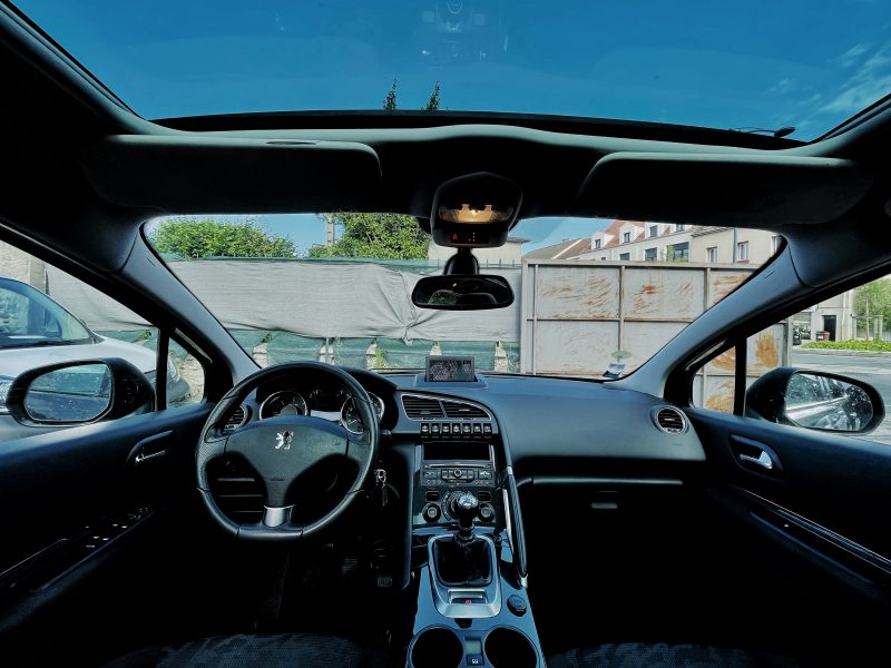 PEUGEOT 3008 Monospace 2013