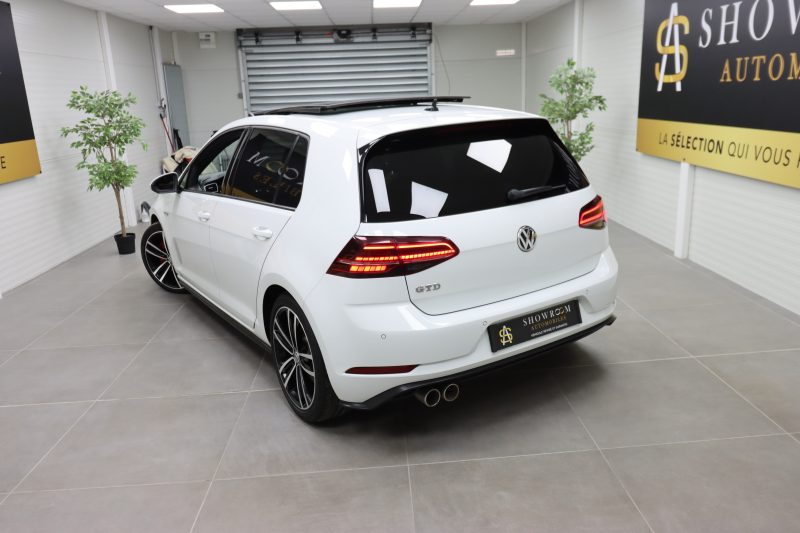 VOLKSWAGEN GOLF 2019