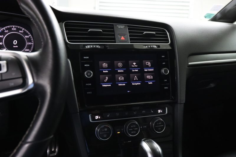 VOLKSWAGEN GOLF 2019