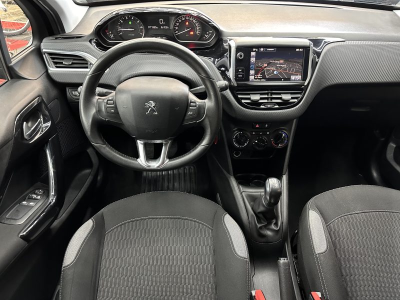 PEUGEOT 208 I 2017
