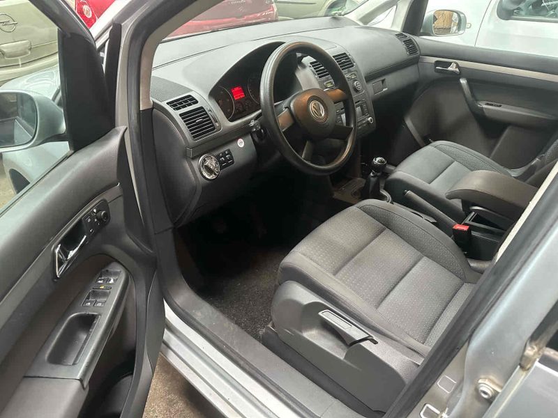 Volkswagen Touran 1.9 TDI 105 CV 7 PLACES