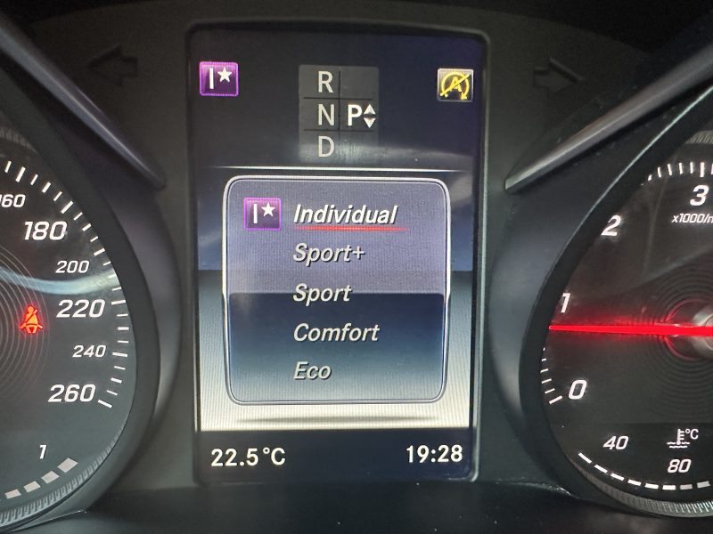 GLC 220d AMG 4 Matic 9G-tronic*TOIT*BURMESTER