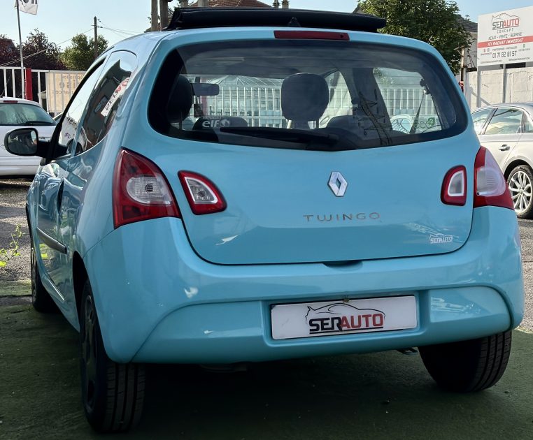 RENAULT TWINGO II 2012