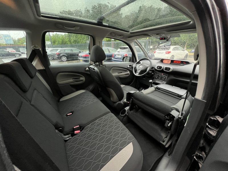 CITROEN C3 PICASSO 1.4 VTI 95 Cv TOIT PANORAMIQUE BLUETOOTH REGULATEUR CRIT AIR 1 - GARANTIE 1 AN