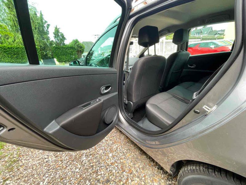 RENAULT CLIO III Grandtour 2010 1.2 16V  101cv