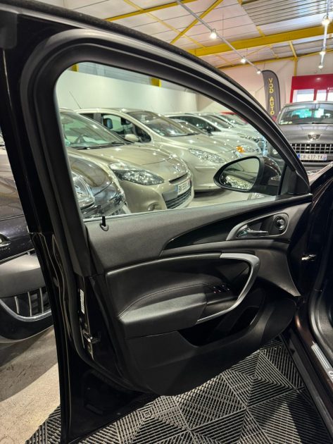 OPEL INSIGNIA A Sports Tourer 2010