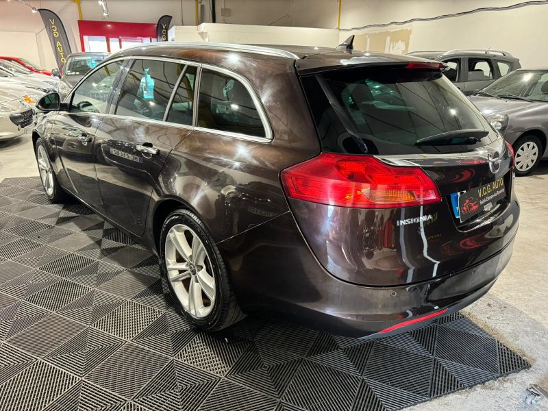 OPEL INSIGNIA A Sports Tourer 2010