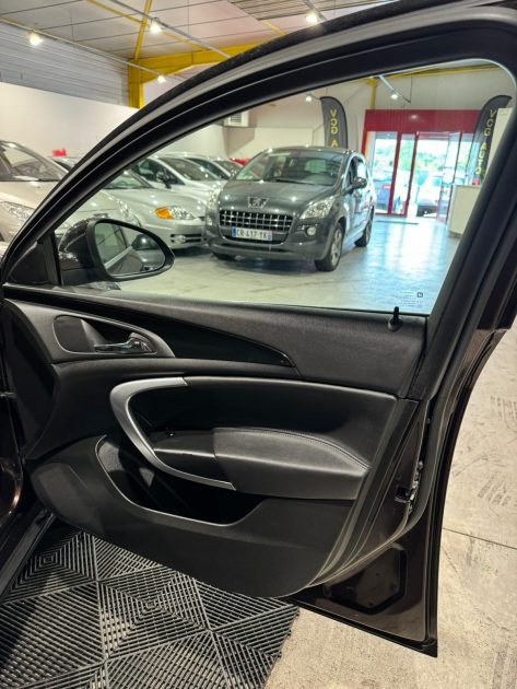 OPEL INSIGNIA A Sports Tourer 2010